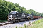 NS 9907 leads train 925 up the hill from Cox